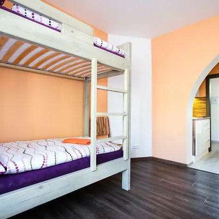 Kanon Guest house Bavory